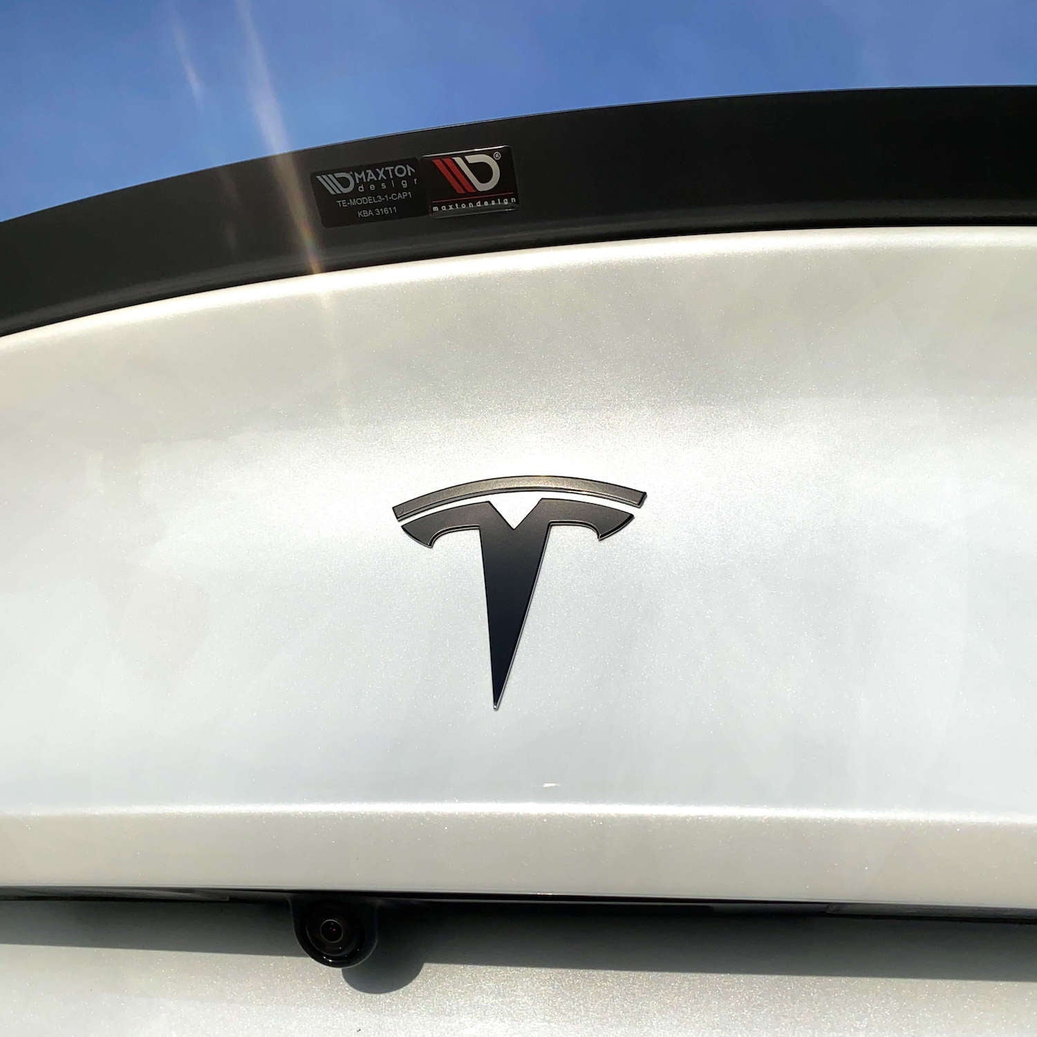 Folierung T-Logo - Tesla Model 3&Y